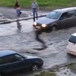 Como se Divertir na Enchente Como se Divertir na Enchente