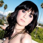 A Bela Zooey Deschanel