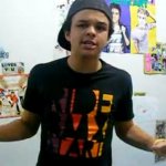 Fã se Desespera com Família Restart Fã se Desespera com Família Restart