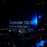 Homenagem do U2 às Vítimas de 11 de Setembro Homenagem do U2 às Vítimas de 11 de Setembro