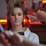 Quer Ser Promovida? Vá ao Salão de Beleza Quer Ser Promovida? Vá ao Salão de Beleza