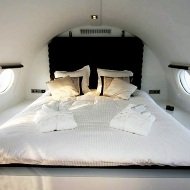 Um Quarto de Hotel Dentro de um Avião