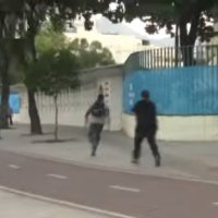 Falso Policial DÃ¡ Voz de PrisÃ£o e Coloca Cambistas Pra Correr