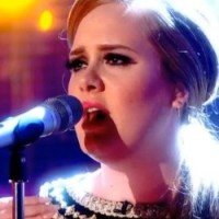 Adele Concorre a 18 Prêmios do Bilbord Music Award 2012