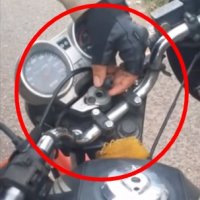 Polícia do Pará Apreende Moto com Inusitado Dispositivo Para Modificar Placa
