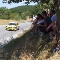 Acidente no Rally da Sérvia Causa Morte de Três Espectadores
