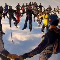 164 Paraquedistas e o Maior Salto Já Realizado na História