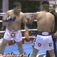 A Luta de Muay Thai Mais Engraçada de Todos os Tempos