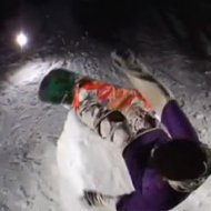 Vídeo com Diversas Quedas de Snowboard