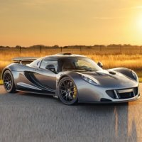 Hennessey Venom GT Bate Recorde do Carro Mais Rápido