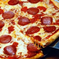 Mulher Usa Truque de Pizza Para se Salvar de Agressões do Namorado