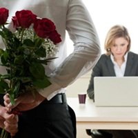 Empresa Incentiva Namoro Entre Seus Funcionários
