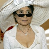 Aos 77 Anos, Yoko Ono se Torna a Nova Diva da Dance Music