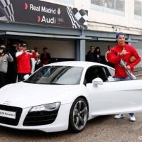 Audi Distribui Carros Para os Jogadores de Times de Futebol