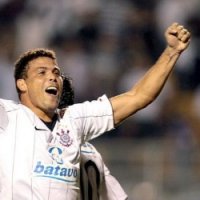 Corinthians: 100 Gols Inesquecíveis
